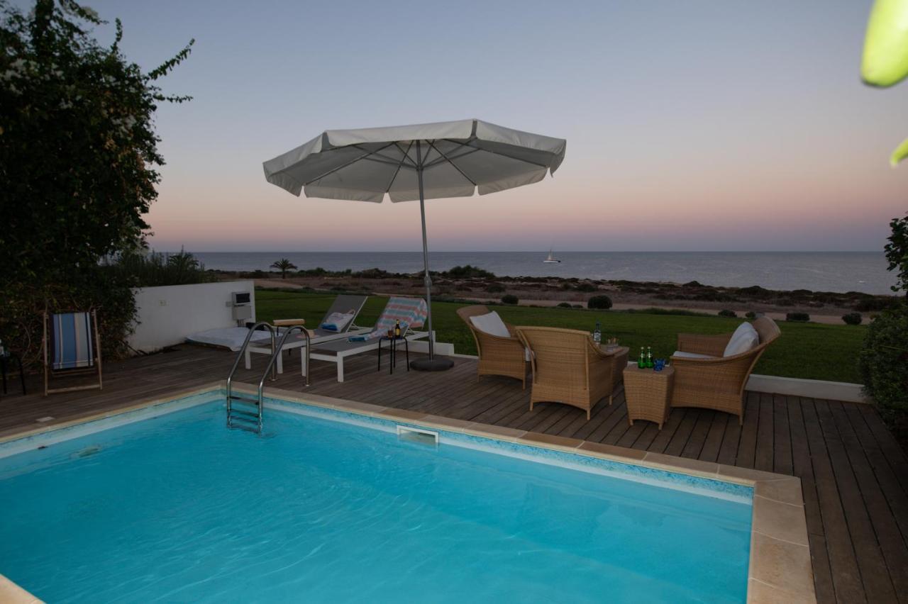 Jasmine Sea Front Villa โปรทาราส ภายนอก รูปภาพ