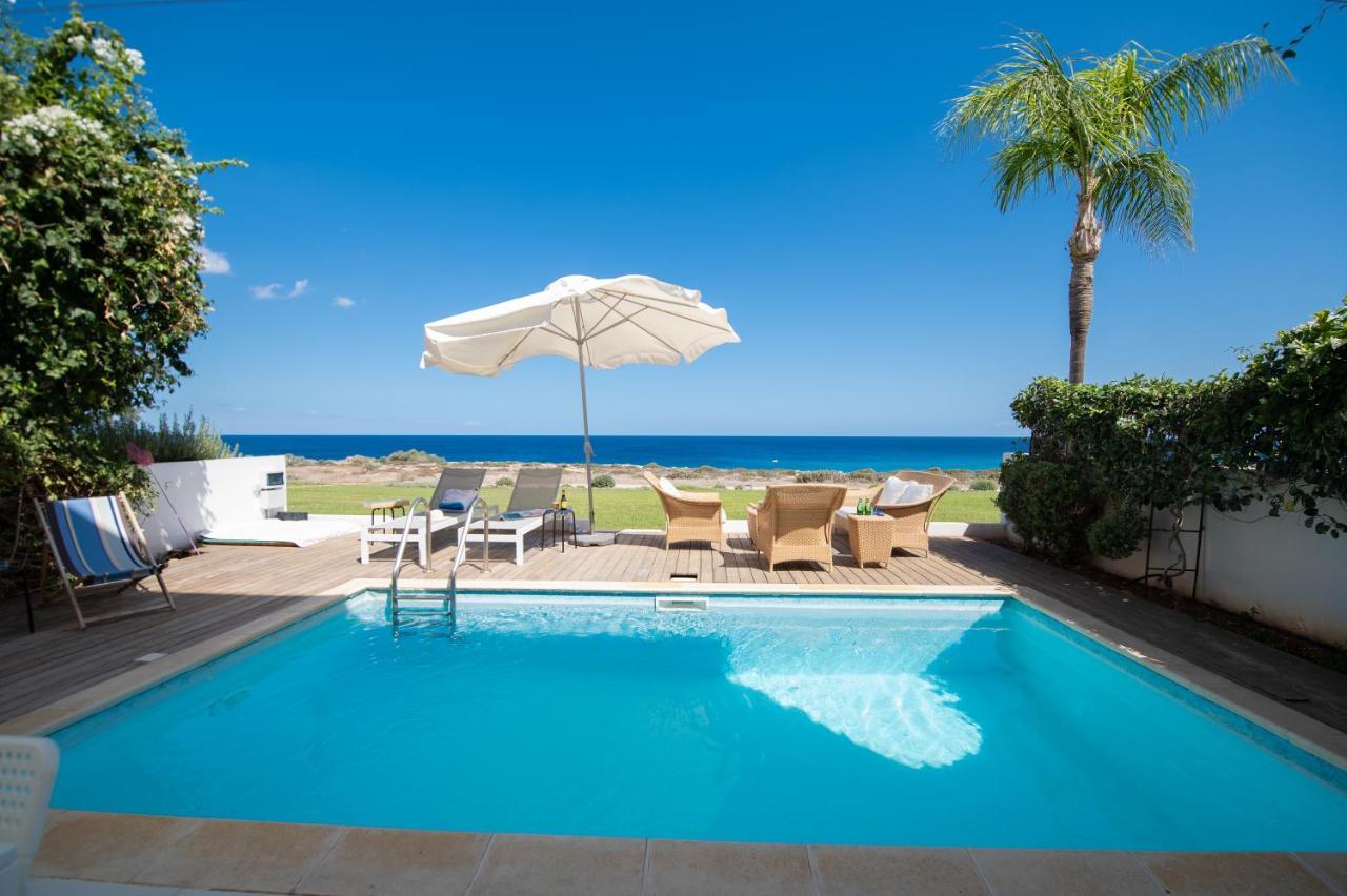 Jasmine Sea Front Villa โปรทาราส ภายนอก รูปภาพ
